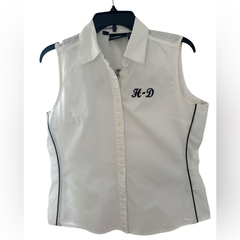 Harley-Davidson Black and White Logo Embroidered S-M Shirt
